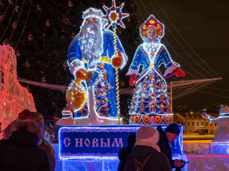 Ледовый городок простился с гостями до следующего года