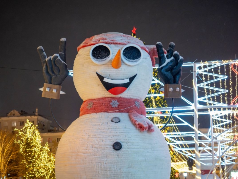 Ледовый городок простился с гостями до следующего года