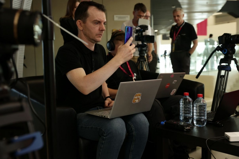 Бесперебойный интернет обеспечивают только роутеры