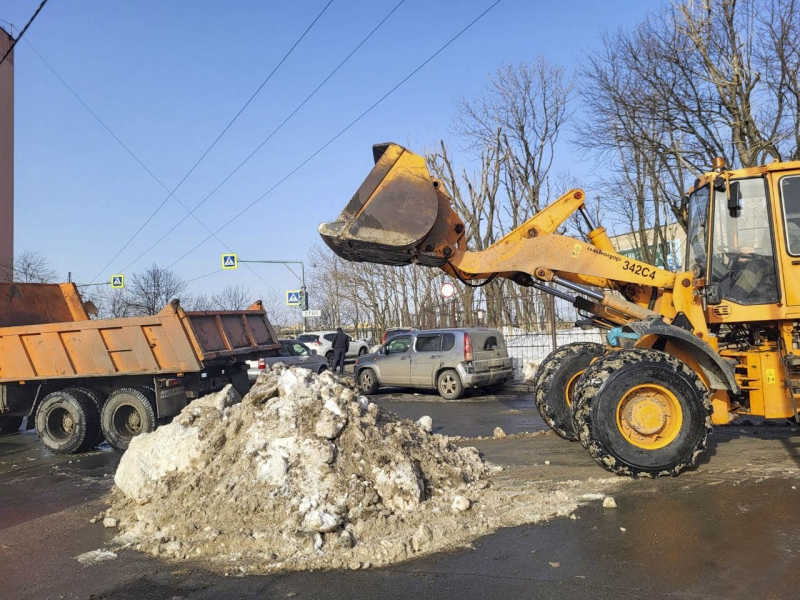 Уборка снега