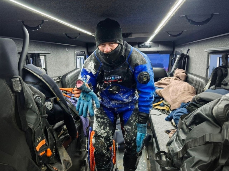 Водолаз из Якутии Станислав Соломахин