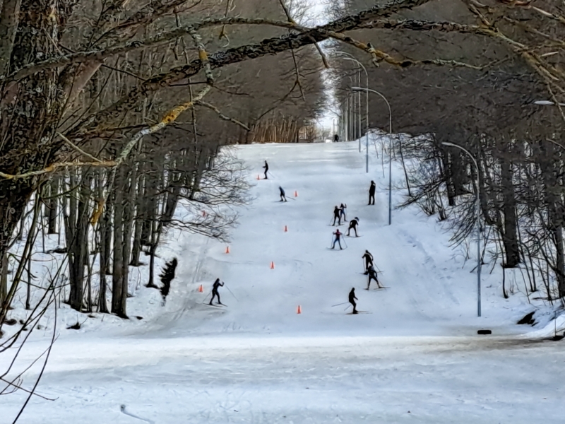 В Сибирь стоит ехать за снегом и красивыми закатами