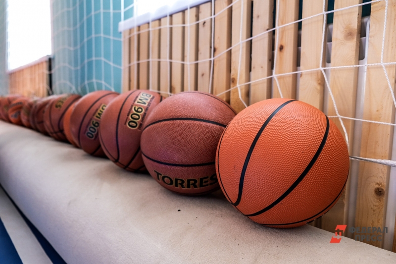 Баскетбольные мячи