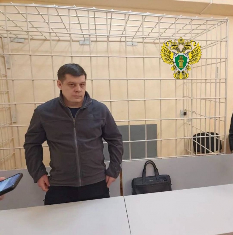 Дмитрий Комаров