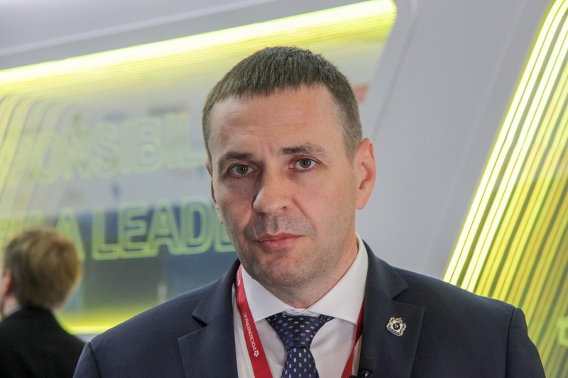 Дмитрий Демешин