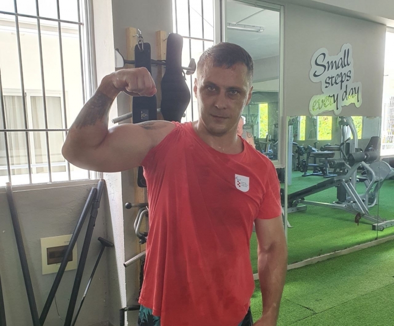 Анатолий Шушарин