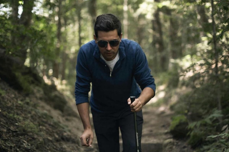 Незрячий поднимается в гору