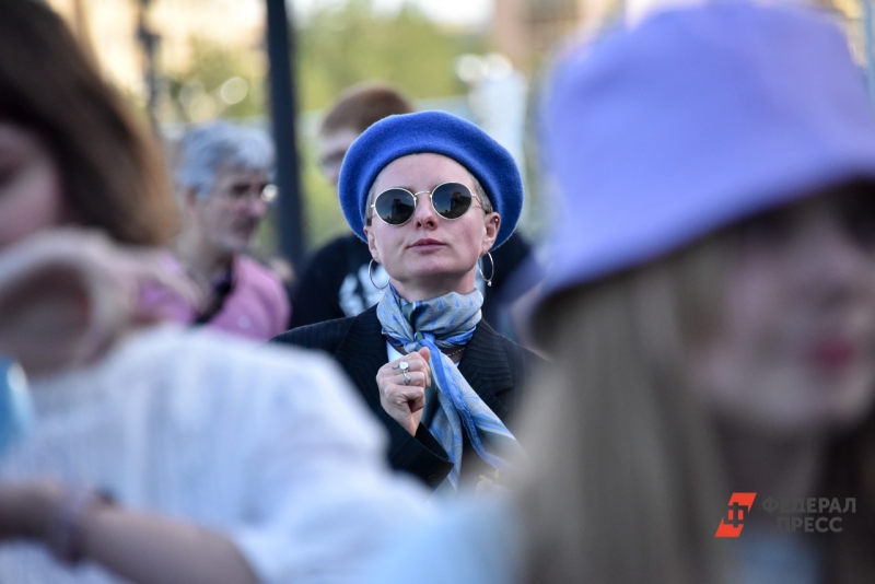 Зумер в очках