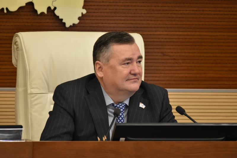 Валерий Сухих