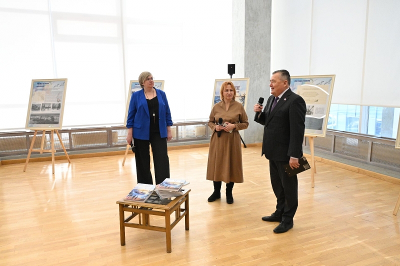 Валерий Сухих