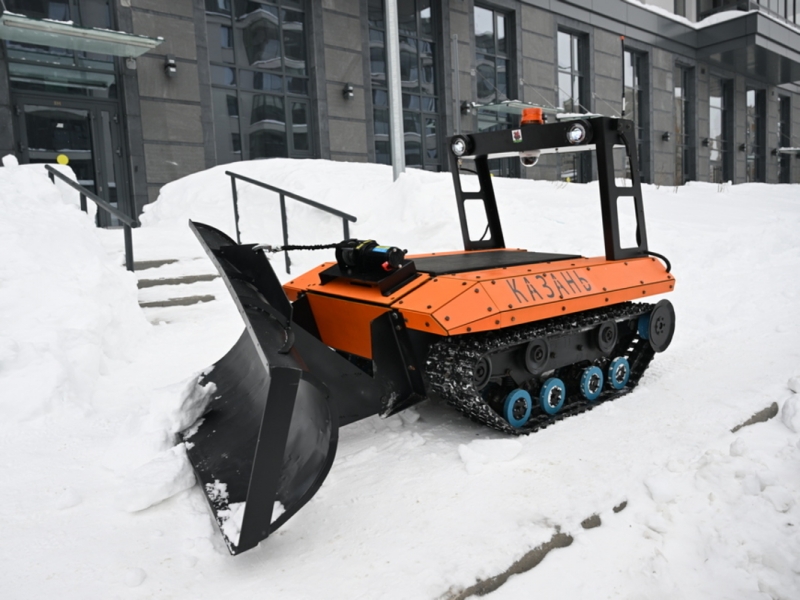 Дрон-снегоуборщик