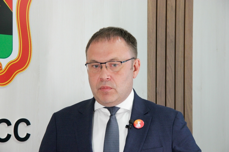 Илья Середюк