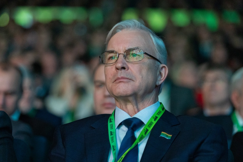 Михаил Матвеев