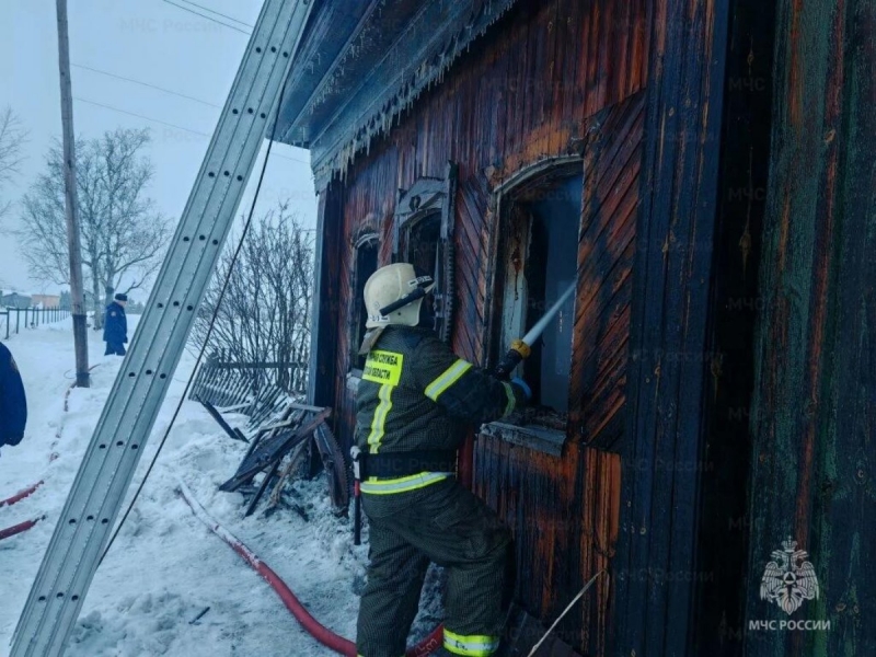 Сгоревший дом