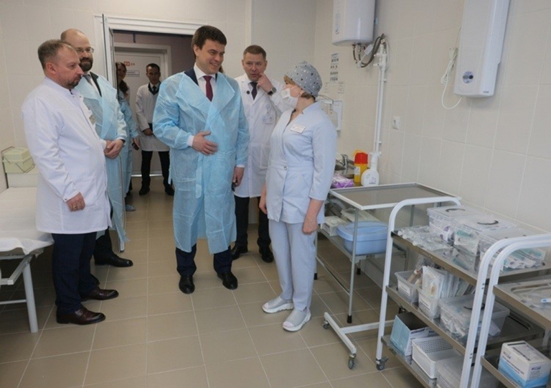 Михаил Котюков посетил больницу