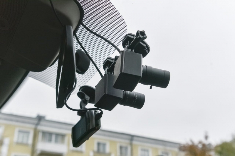 Камеры на лобовом стекле автомобиля