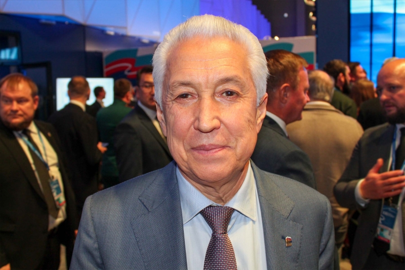 Владимир Васильев