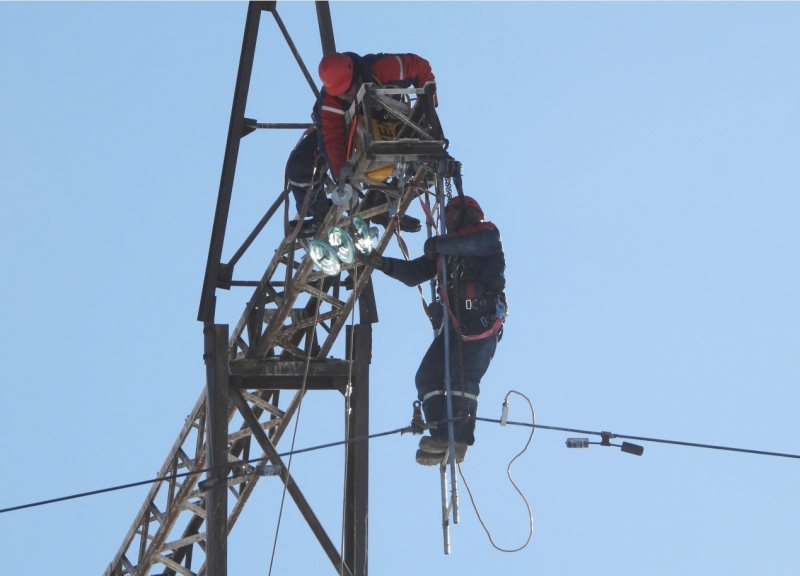 Замена изоляторов