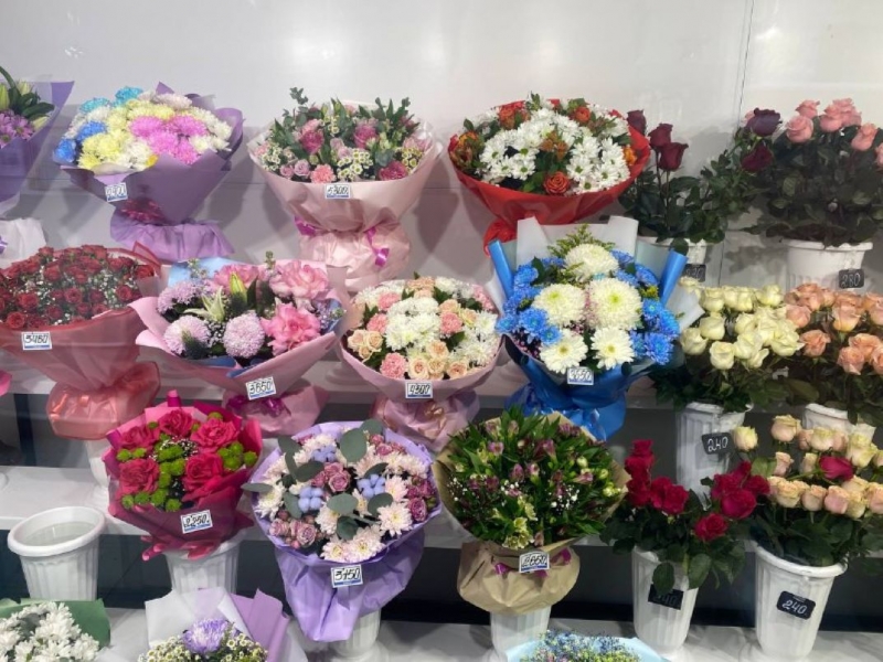 В Екатеринбурге цветы одни из самых доступных в стране