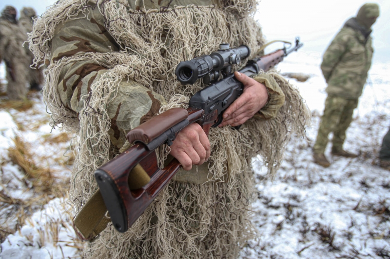 Военнослужащий