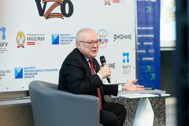 Александр Соколов