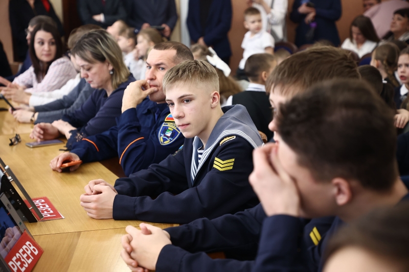 Высшей награды удостоились 130 жителей Новосибирска