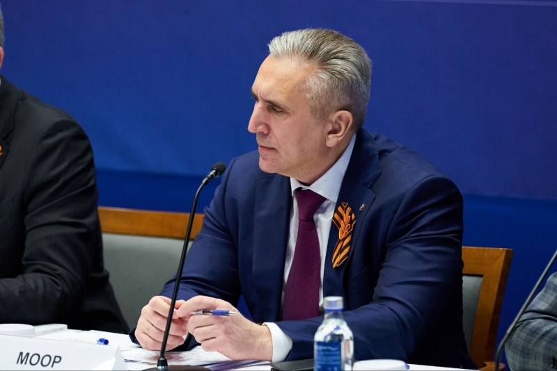 Замруководителя Администрации Президента РФ Магомедсалам Магомедов провел окружное совещание-семинар по нацполитике в Югре