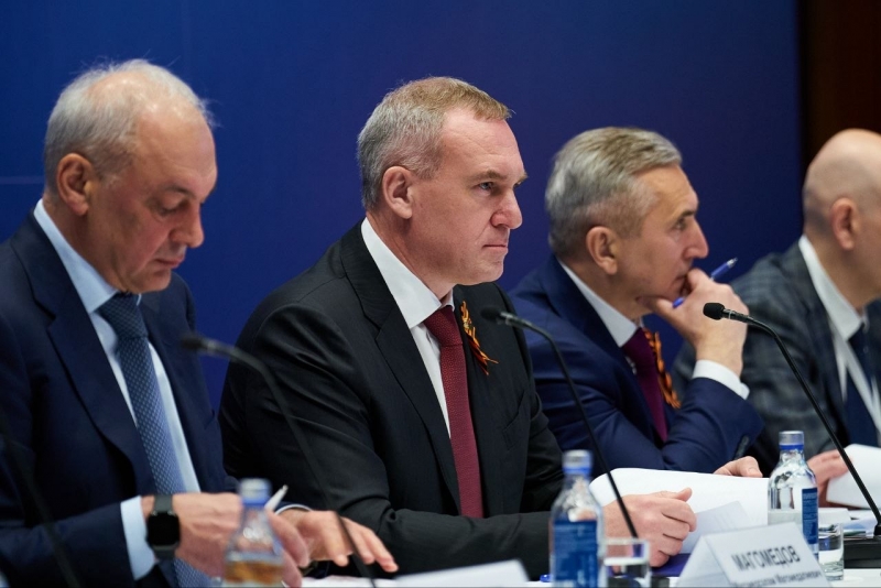 Замруководителя Администрации Президента РФ Магомедсалам Магомедов провел окружное совещание-семинар по нацполитике в Югре