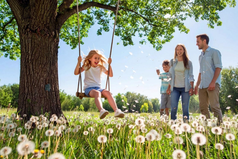 Семья в деревне