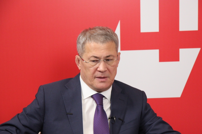 Радий Хабиров