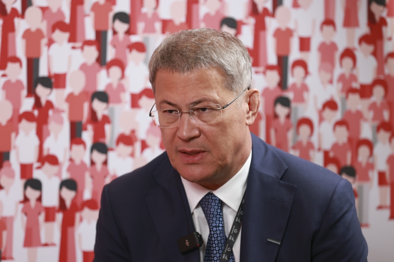 Радий Хабиров