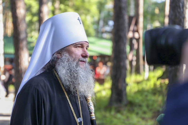 Священнослужитель предложил привлекать к урокам участников СВО