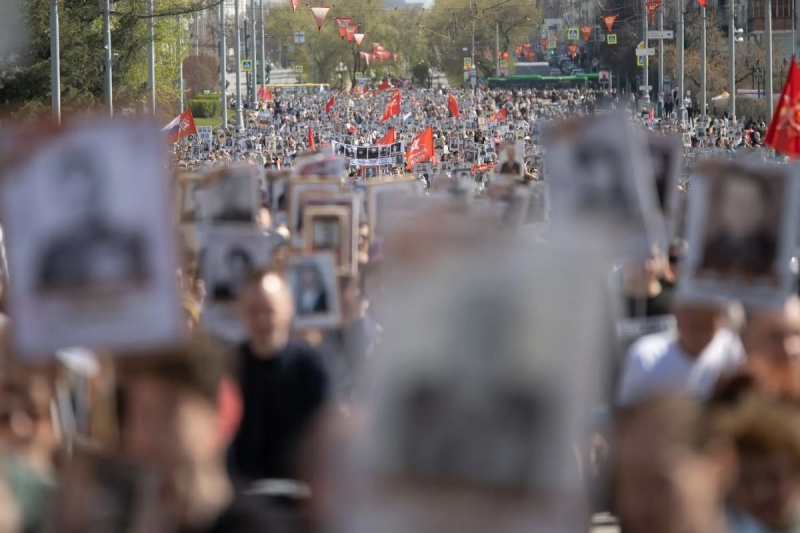 К шествию присоединятся тысячи свердловчан, выразил уверенность губернатор