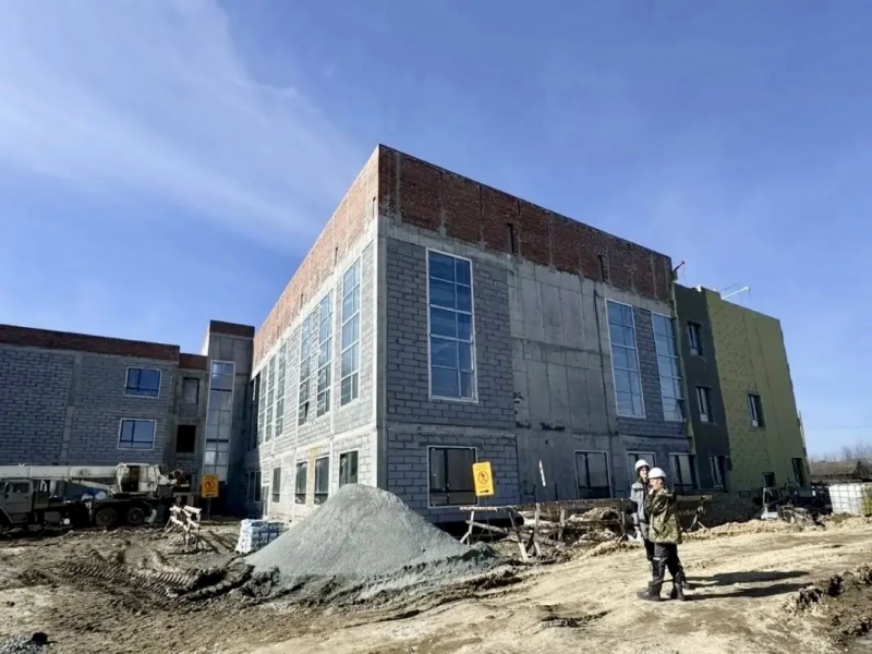 Здание новой школы