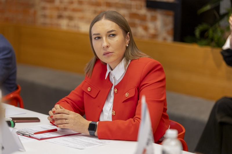 Надежда Плотникова