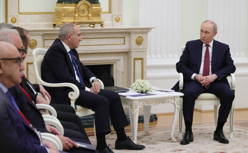 Переговоры Владимира Путина и Никола Пашиняна