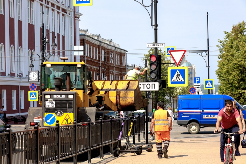 Работники ЖКХ