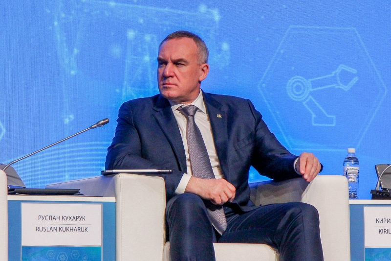 Руслан Кухарук