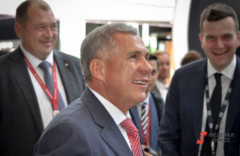 Рустам Минниханов