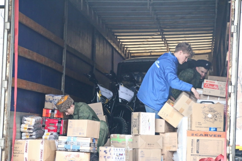 В формировании шестой партии гуманитарного груза приняли участие депутаты Думы города Владивостока