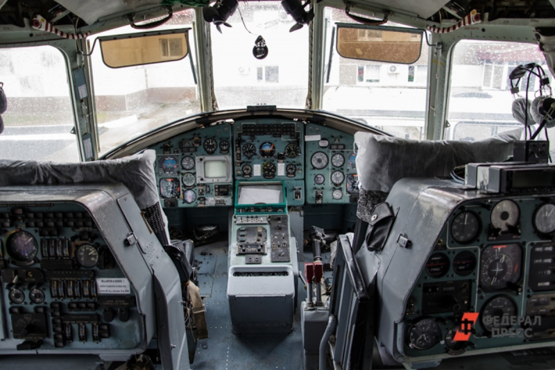 Вертолет упал по пути в Ермаковский район, где должна была пройти презентация нового горнолыжного спуска