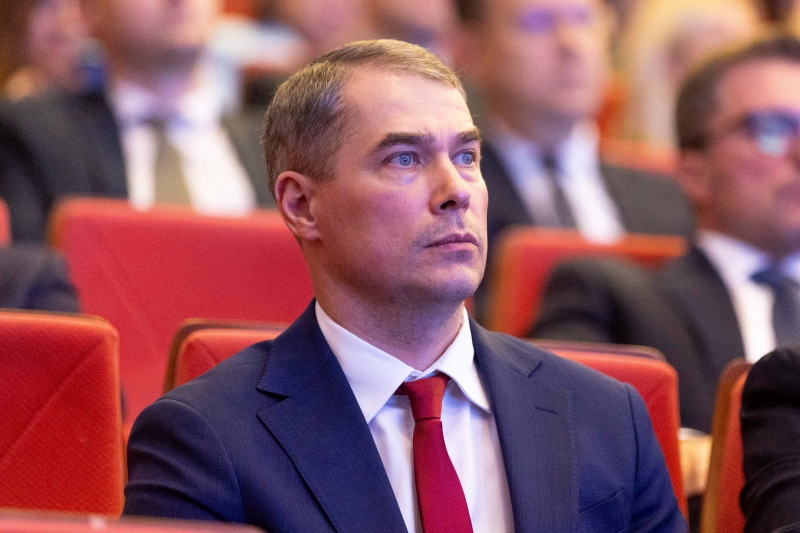 Владимир Шауракс