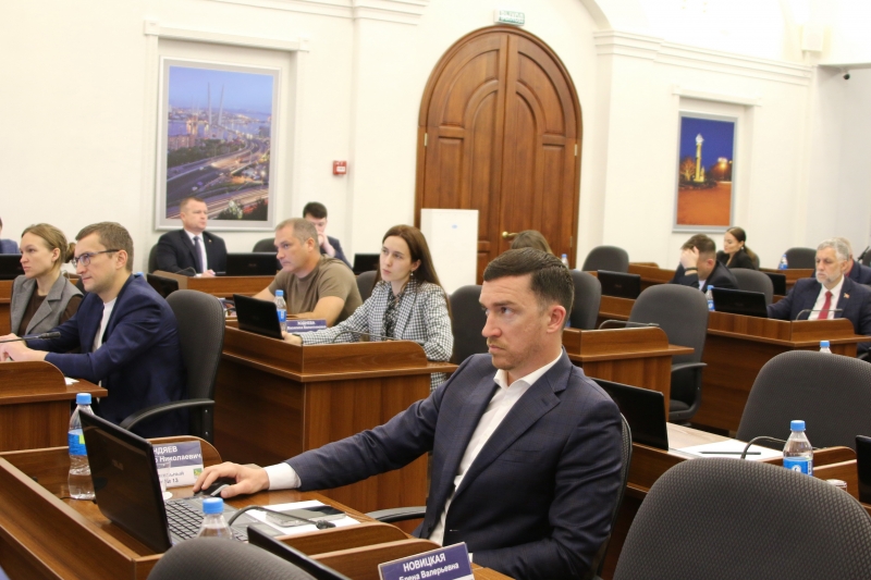 Депутаты приняли решение по 10 вопросам