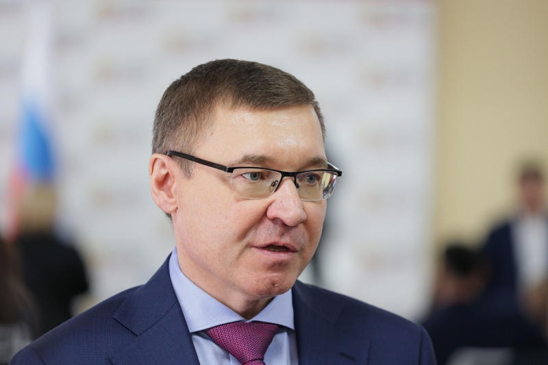 Якушев