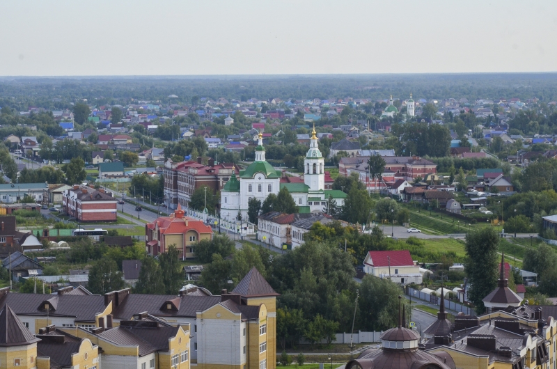 Инстасамка поделилась откровенной историей своего трудного подросткового периода
