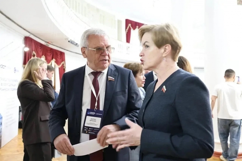 Евгений Люлин