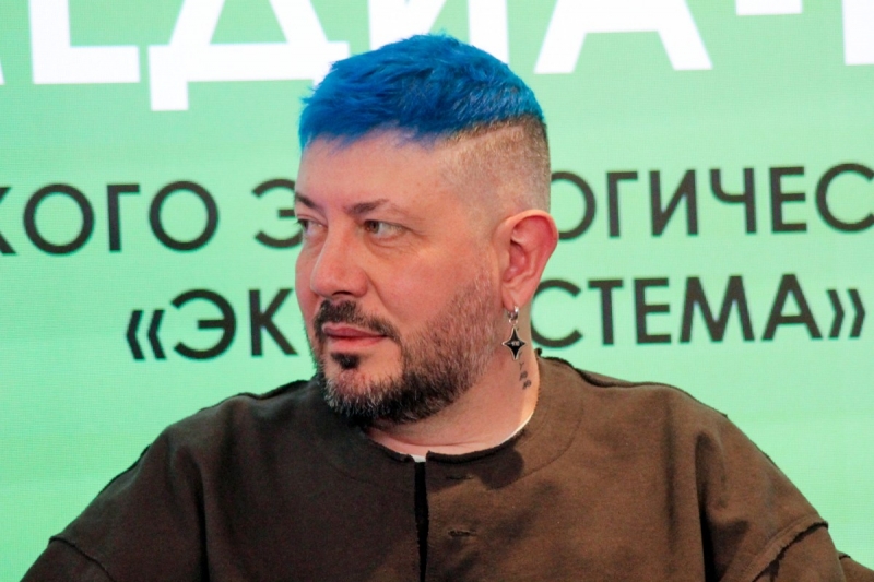Артемий Лебедев
