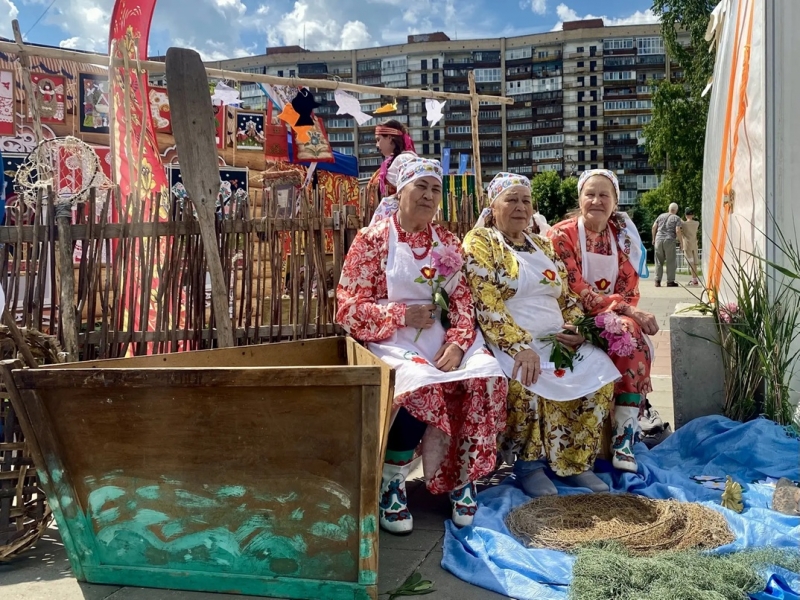 В Тюмени прошел фестиваль национальных культур «Мост дружбы»