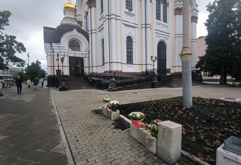 храм