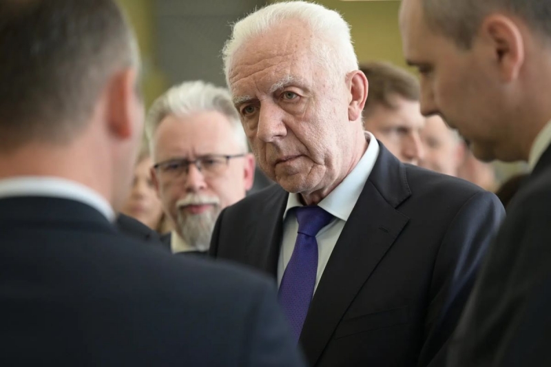 Александр Гуцан работает в Екатеринбурге